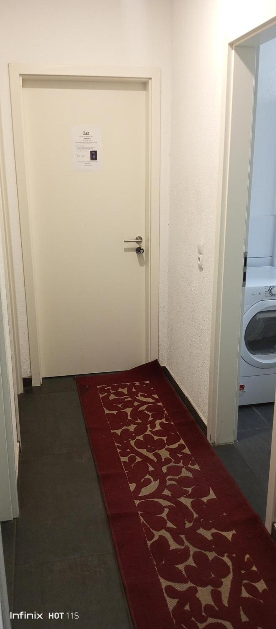 Gemuetliches Lisa Zimmer Mit Gemeinschaftskueche Heilbronn Zentrum ภายนอก รูปภาพ